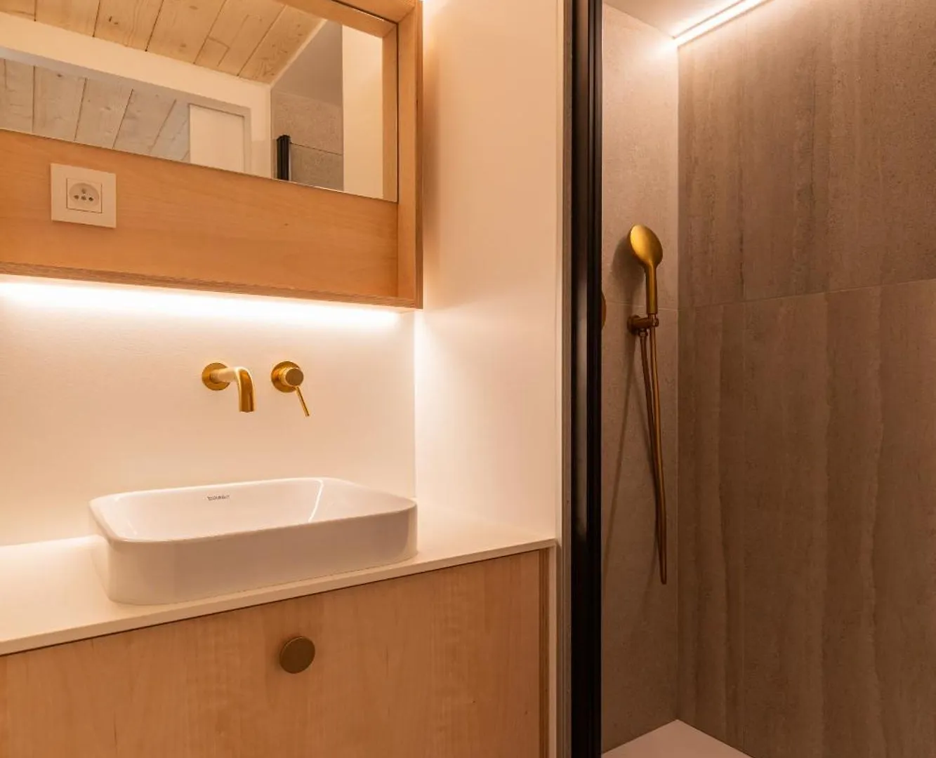 Smartstay Traboule - Place Bellecour Lyon 0*,  France