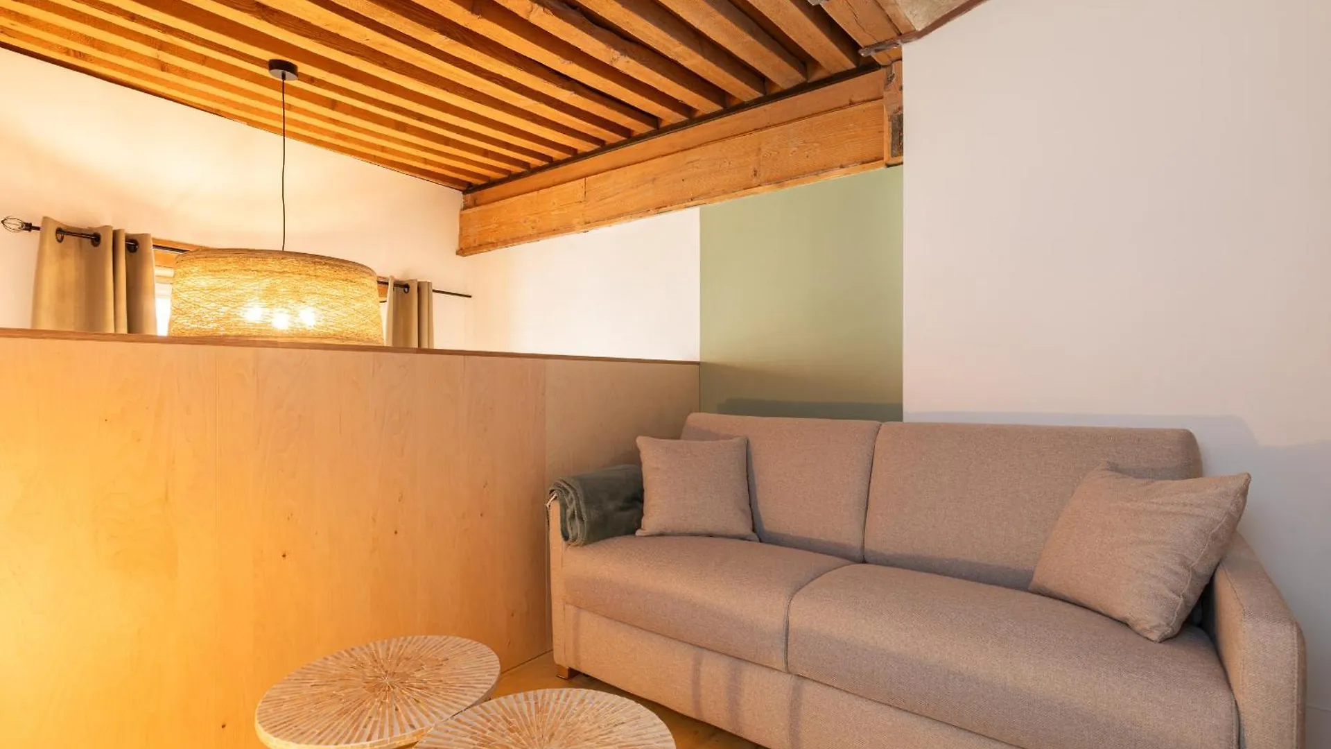 Apartment Smartstay Traboule - Place Bellecour Lyon